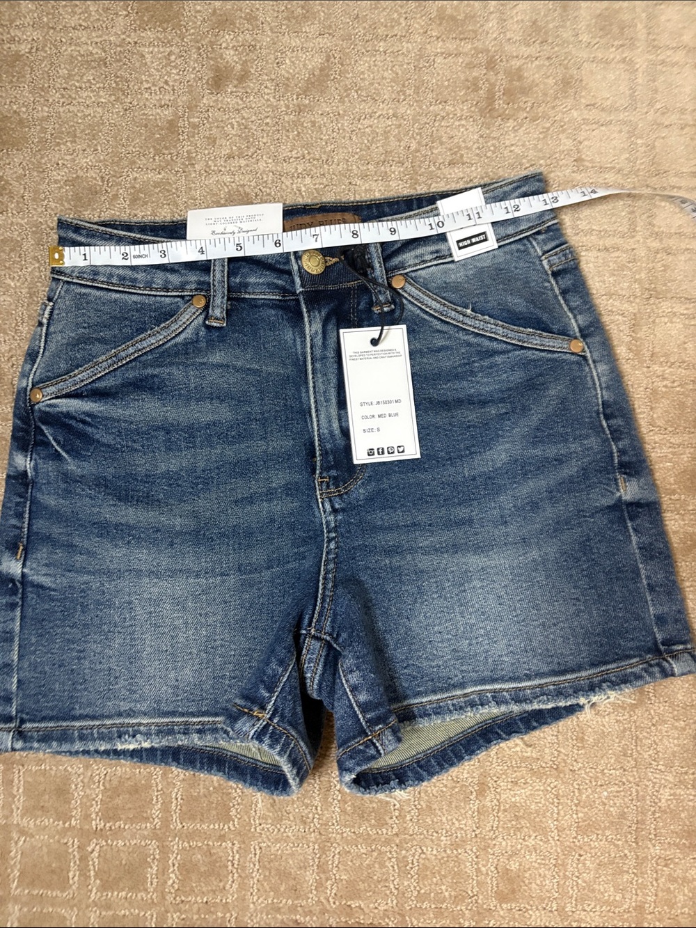 3 pair of Judy Blue Denim Shorts - Picture 7 of 8
